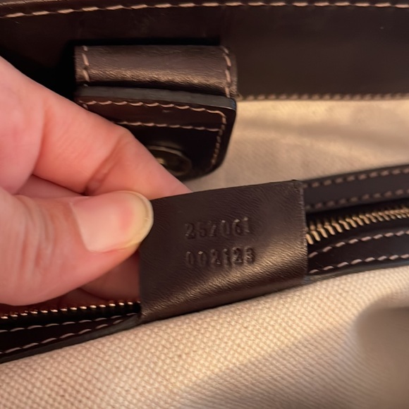 Authentic Gucci Mayfair tote - Picture 11 of 15